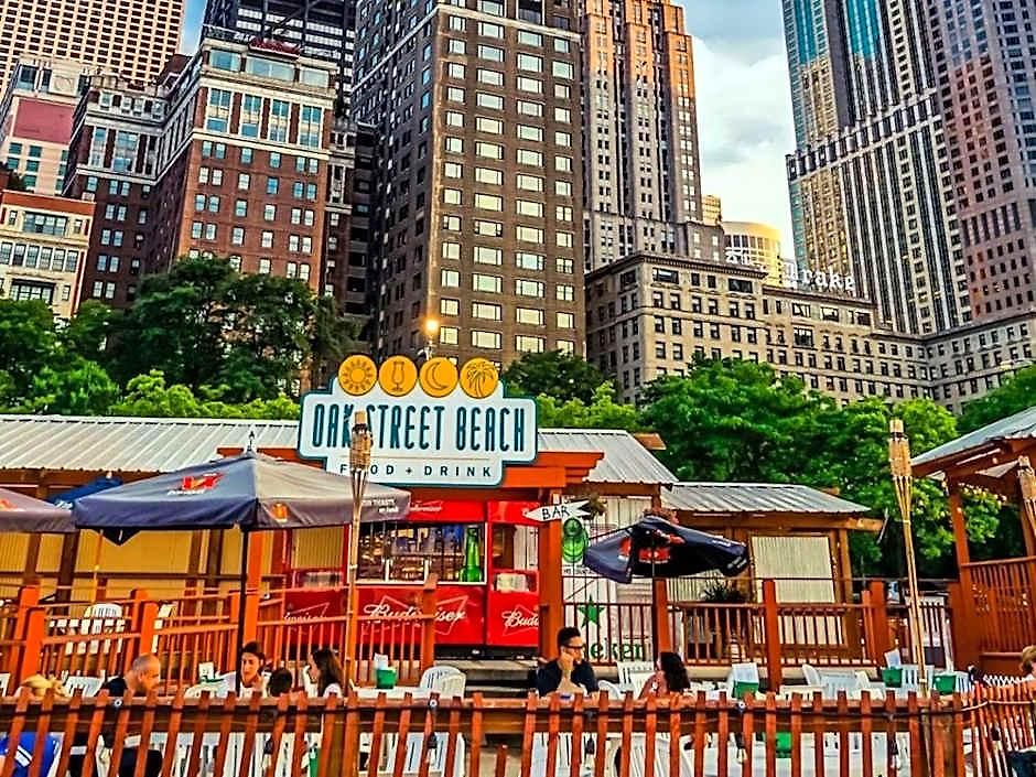 Level Old Town Hotel Chicago