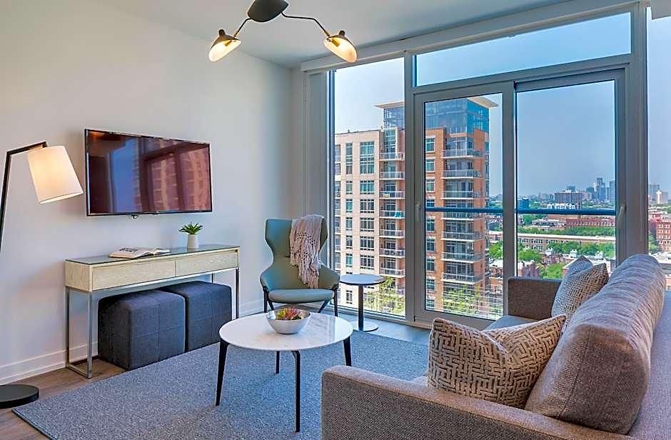 Level Old Town 5* Chicago