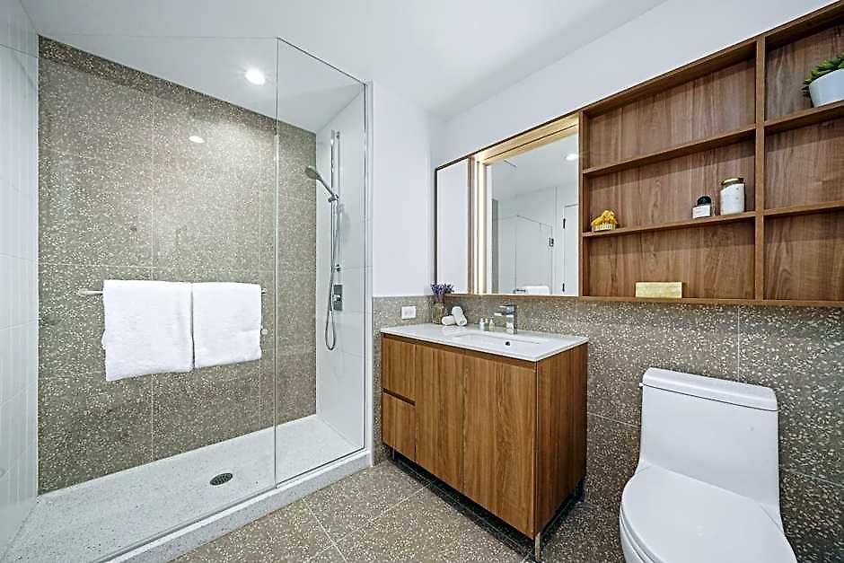 Level River North Hotel 4*