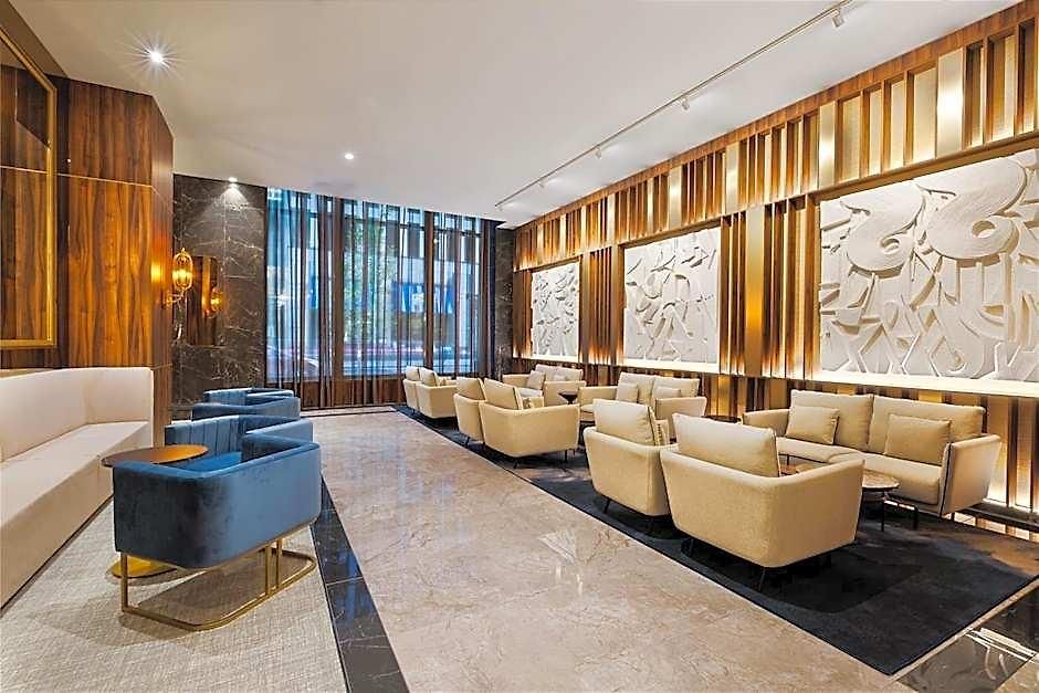 Riu Plaza Hotel