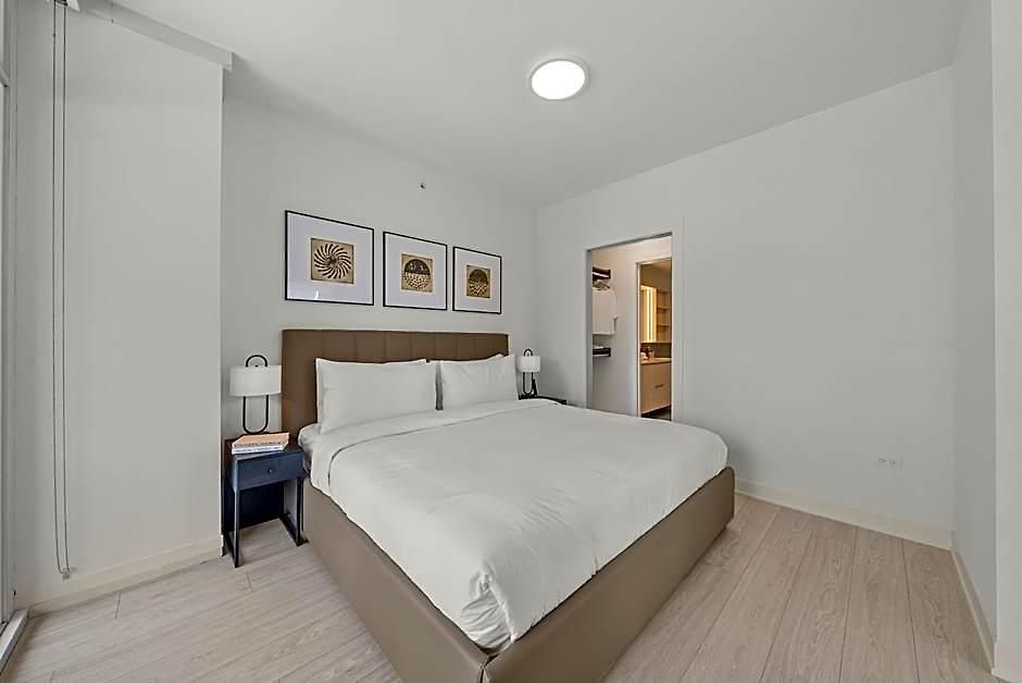 Hotel Level - Fulton Market