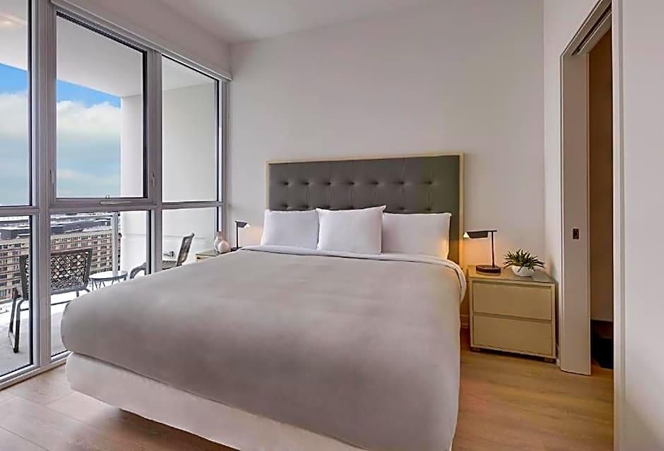 Hotel Level - River North Chicago
