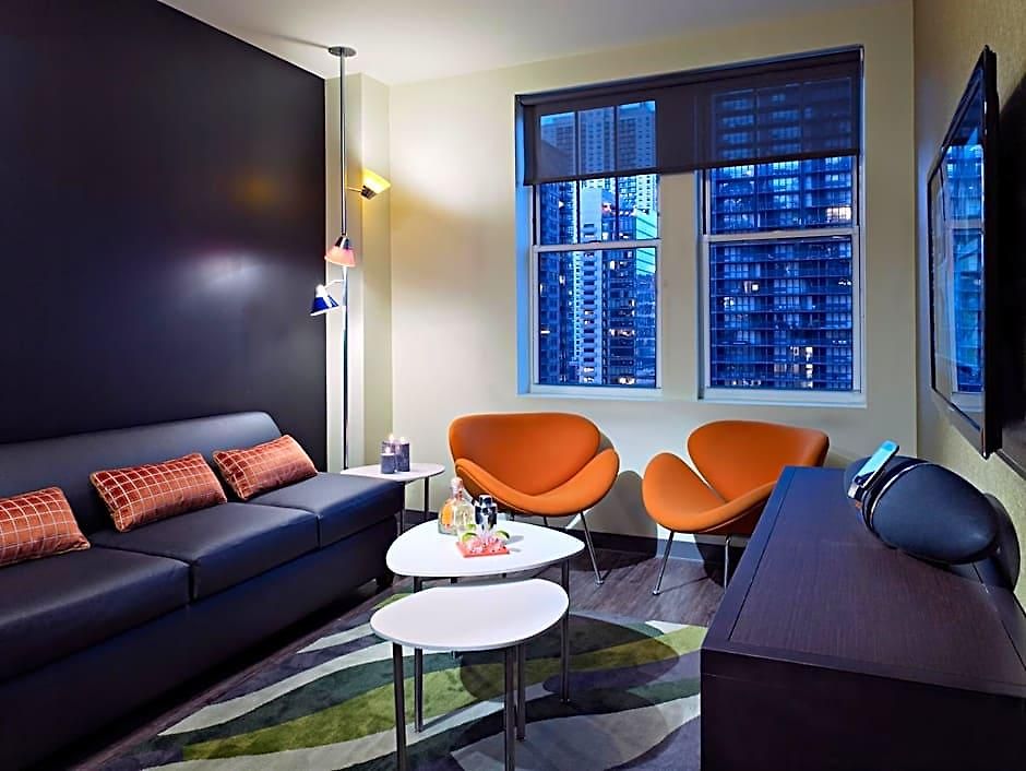 Acme Chicago, Outset Collection By Hilton Chicago