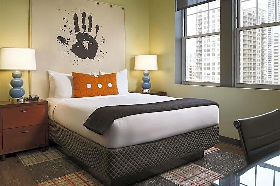 Acme Chicago, Outset Collection By Hilton Hotel