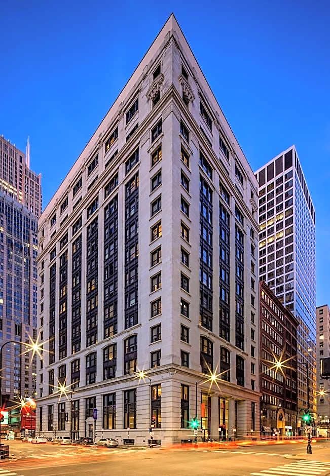 Hotel Canopy By Hilton Loop Chicago