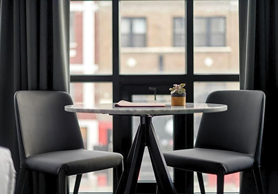 The Collection Wrigleyville 4* Chicago