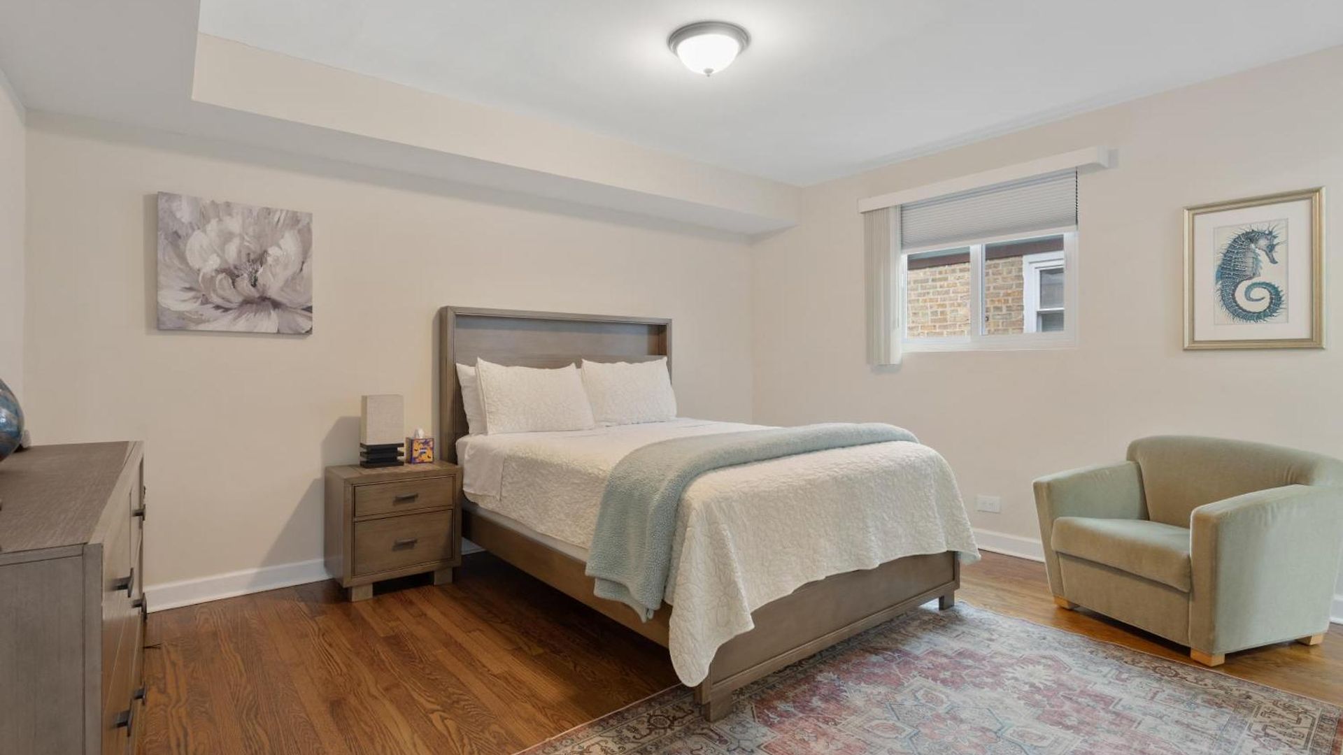 Apartment Charm Chicago