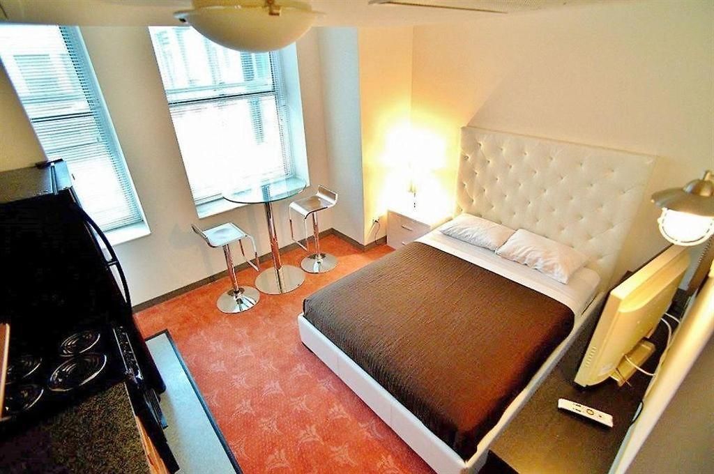 The Collection Millennium Park Hotel 3*