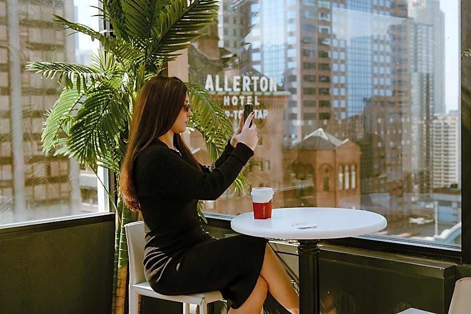 The Collection Magnificent Mile 4*