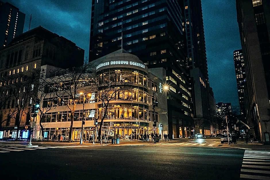 The Collection Magnificent Mile 4*