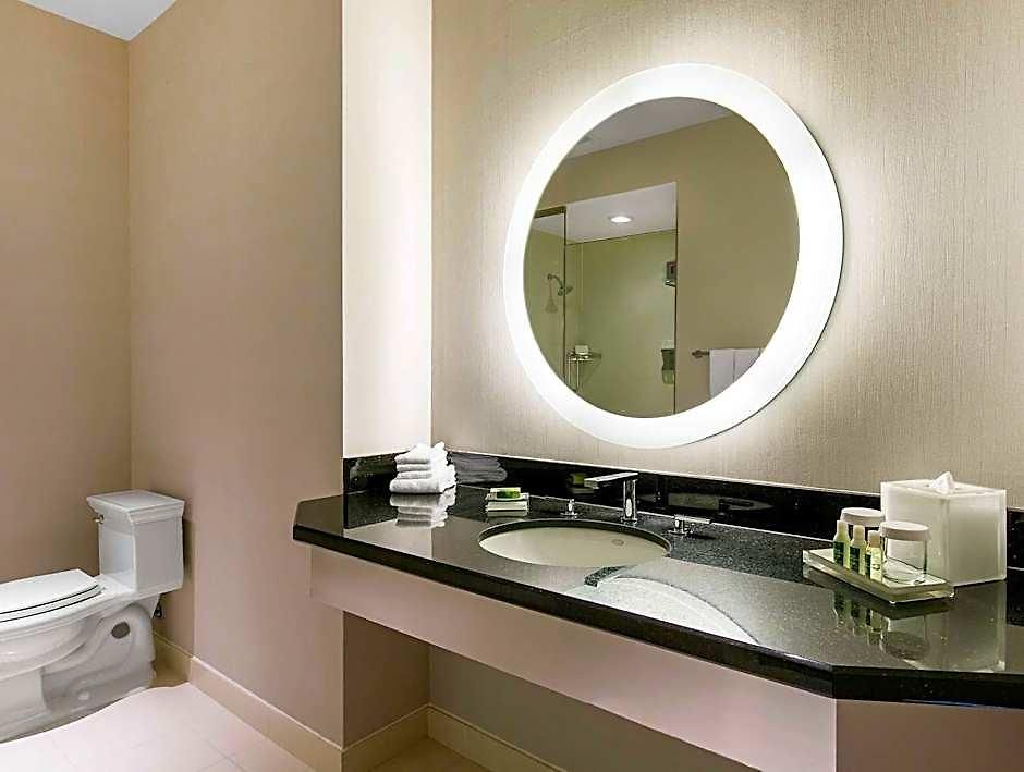 Hotel The Collection Magnificent Mile Chicago