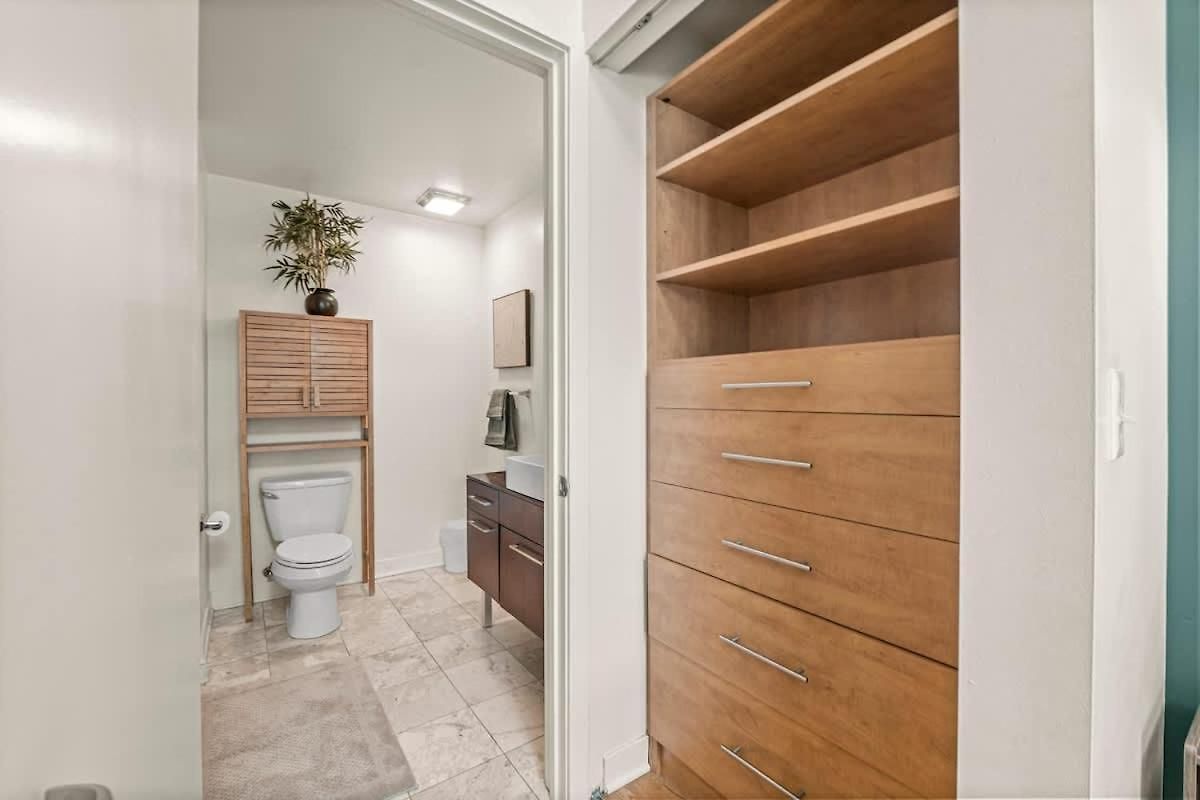 Luxury Fulton Market - Prime Location Apartment