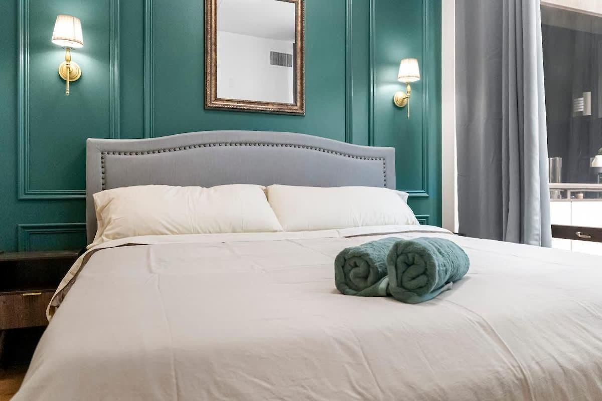 Luxury Fulton Market - Prime Location Apartment