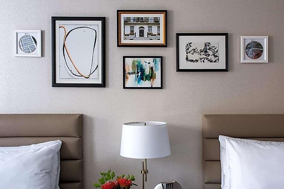 Claridge House Chicago, Tapestry Collection By Hilton Chicago