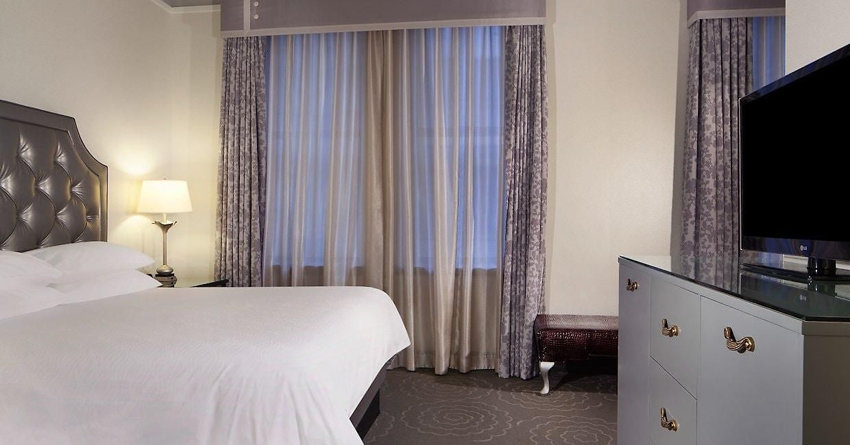 Hotel Silversmith Downtown Chicago