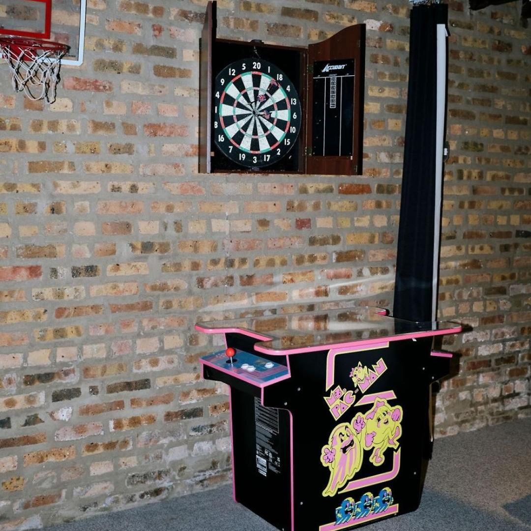 4 Bedroom • Theater • Gym • Walk To Lincoln Park! * Chicago