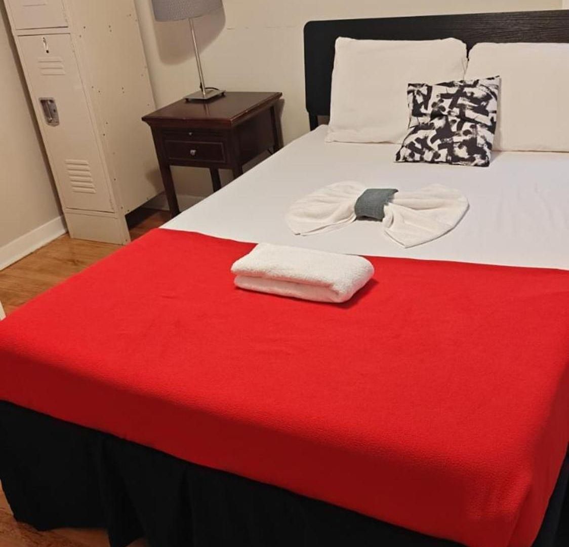 Grand House 424 Hostel Chicago