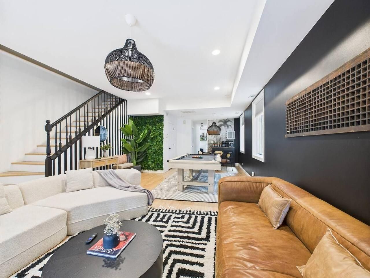 Luxe Retreat Game Room, Deck Fire Pit Apartment Chicago