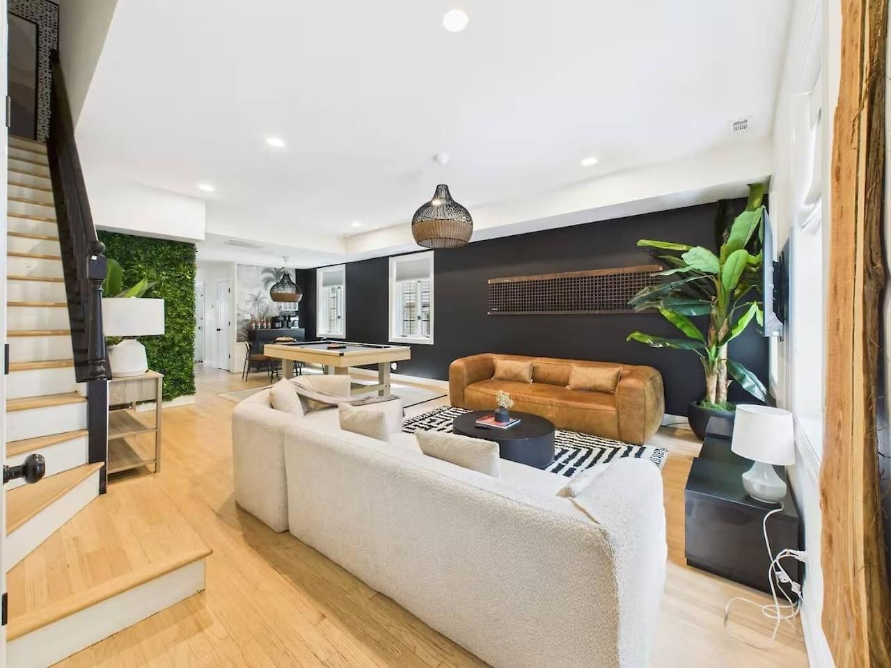 Luxe Retreat Game Room, Deck Fire Pit Apartment *