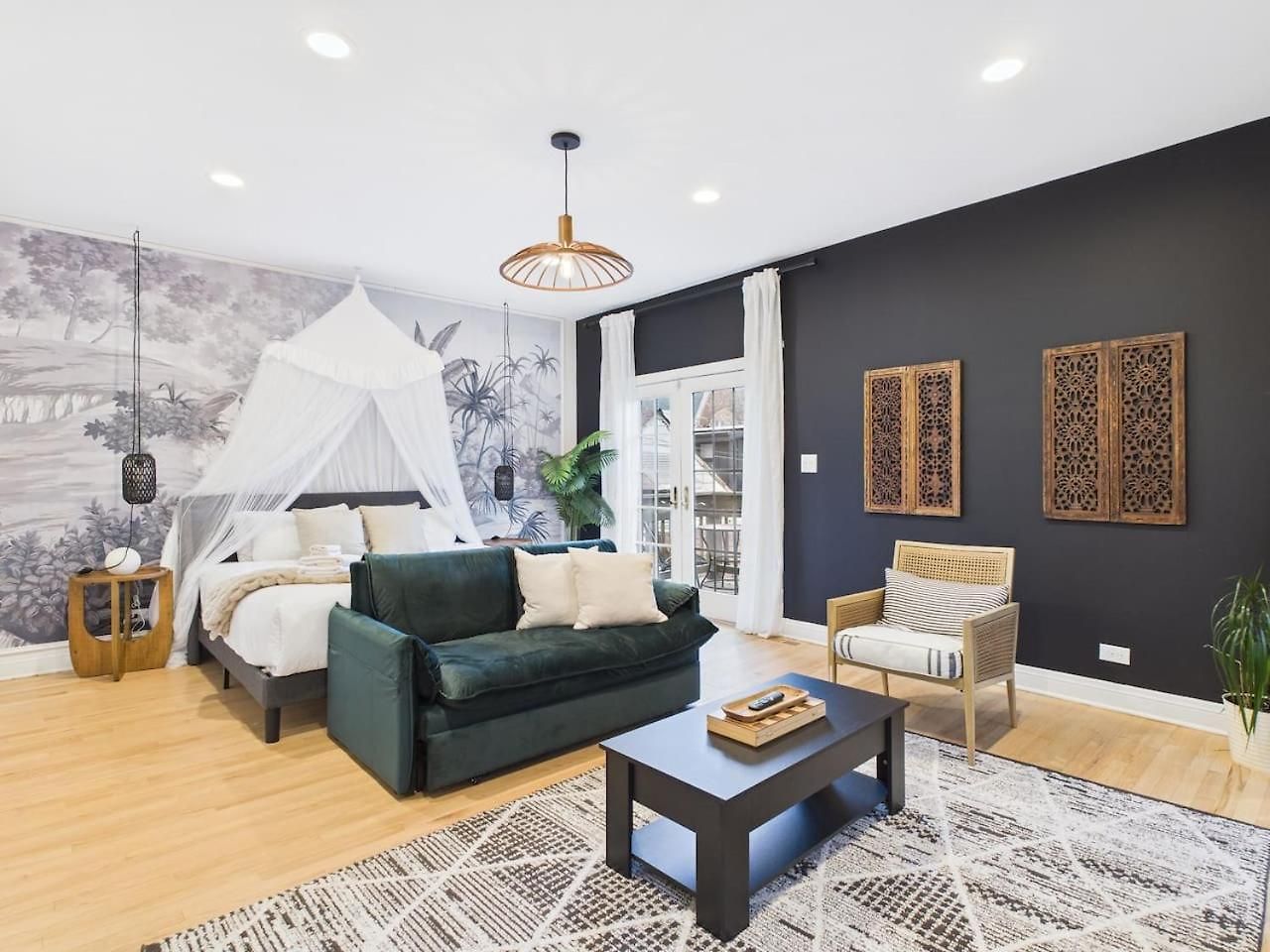 Apartment Luxe Retreat Game Room, Deck Fire Pit *