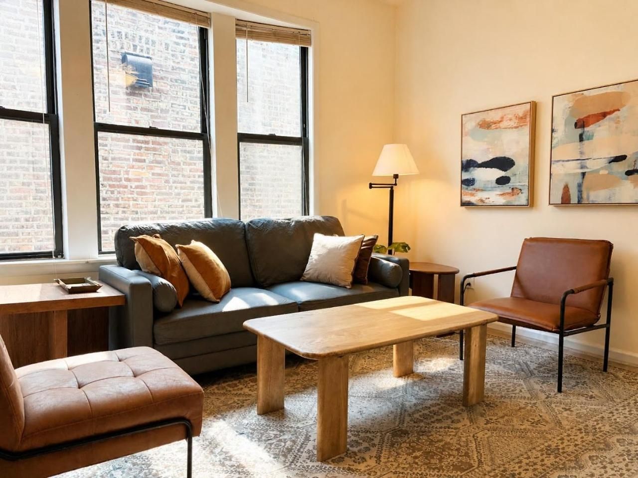 Apartment Flexhome Ukrainian Village 2br - Private Balcony & Walkable Location Chicago
