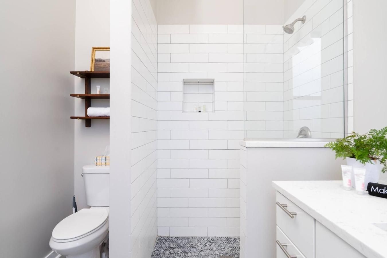 Apartment Penthouse With Private Rooftop And Skyline Views - Sleeps 6 Chicago