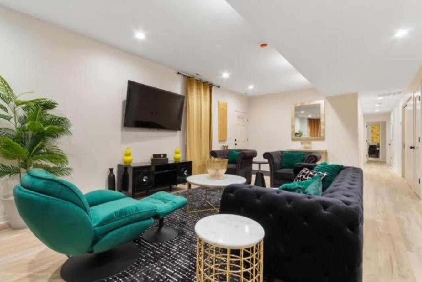 Modern 3br Near United Center * Chicago