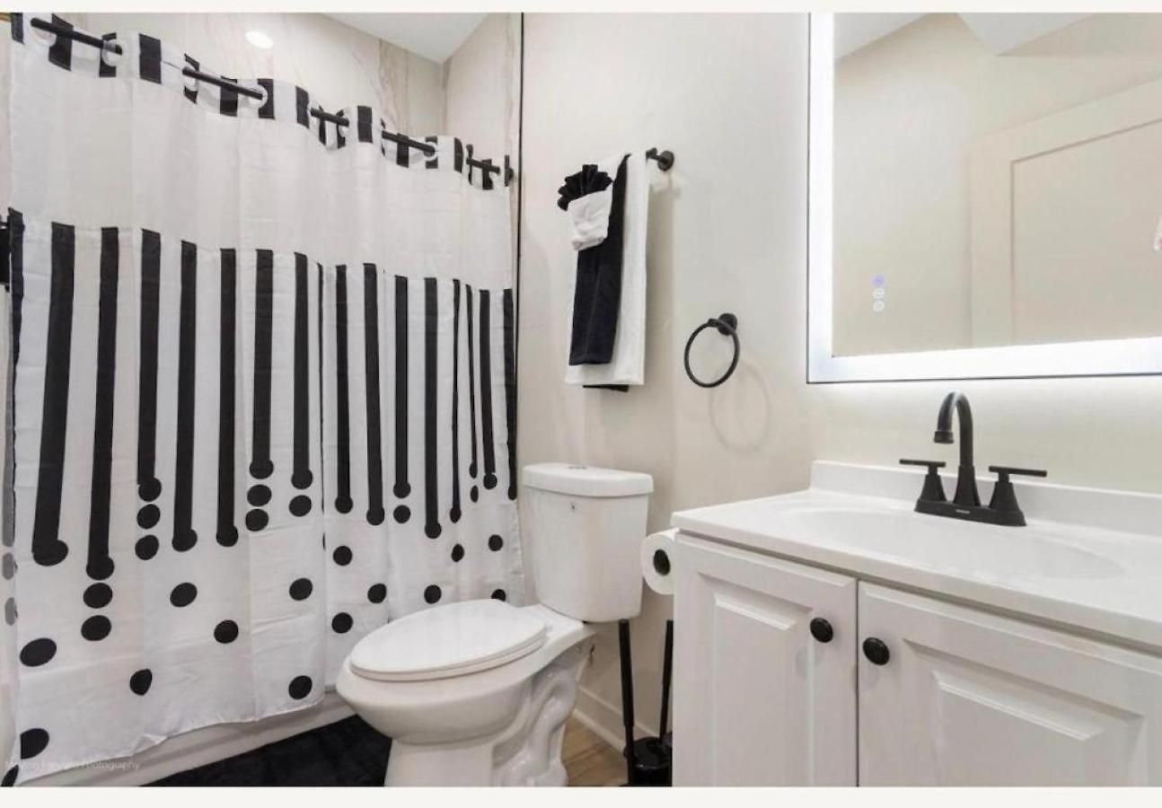 Apartment Modern 3br Near United Center Chicago