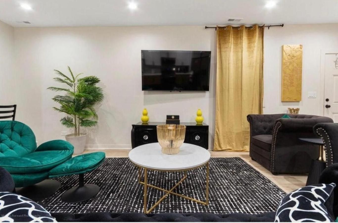 Modern 3br Near United Center Apartment *