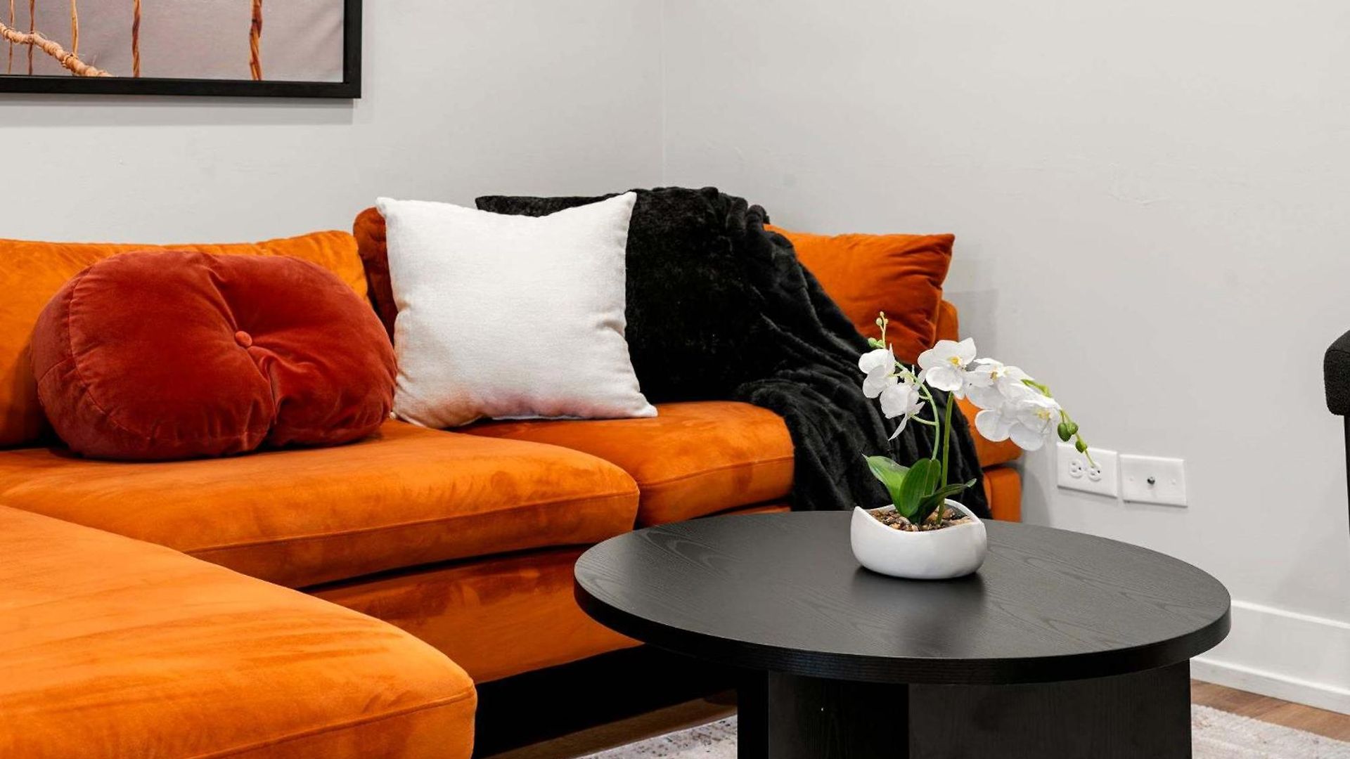 Apartment Welcome To Our Charming 2bd 2ba Pilsen *