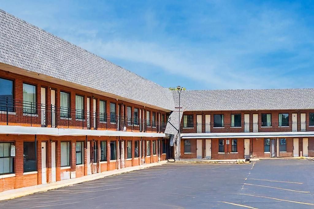 O Miami & Midway Airport Hotel