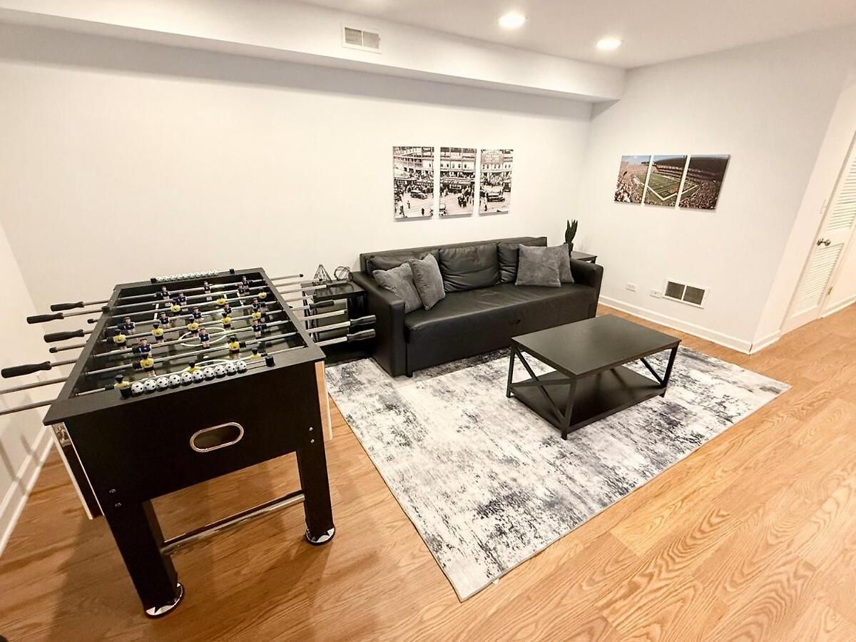Lincoln Park - Amazing Game - Location * Chicago