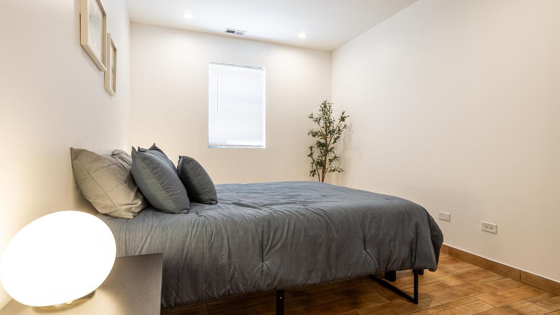 5-bedroom House In Pilsen Near Medical District Chicago