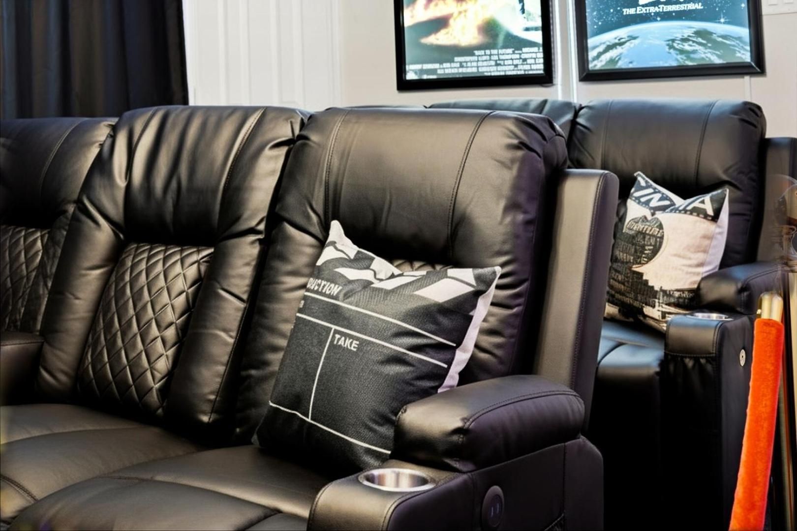 Holiday home Arcade • Theater • Gym • Office • Sleeps 15 Chicago