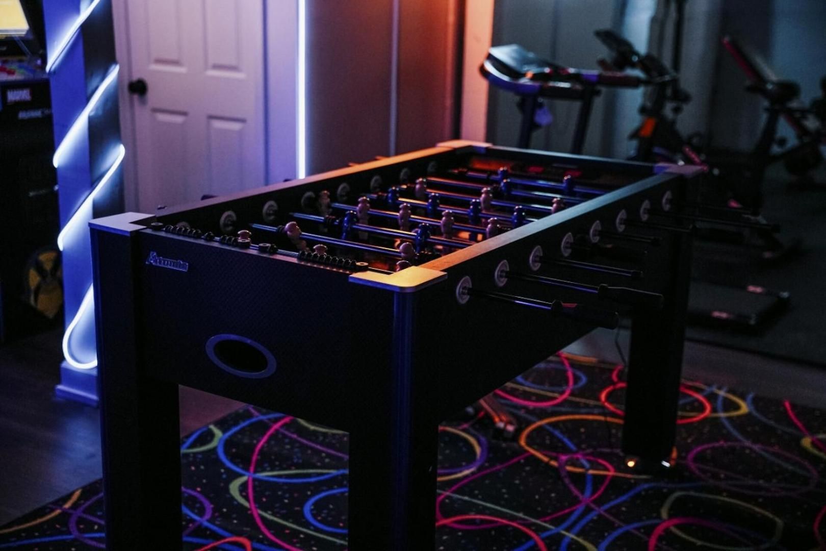 Holiday home Theater • Game • Gym • Firepit • 4br Chicago