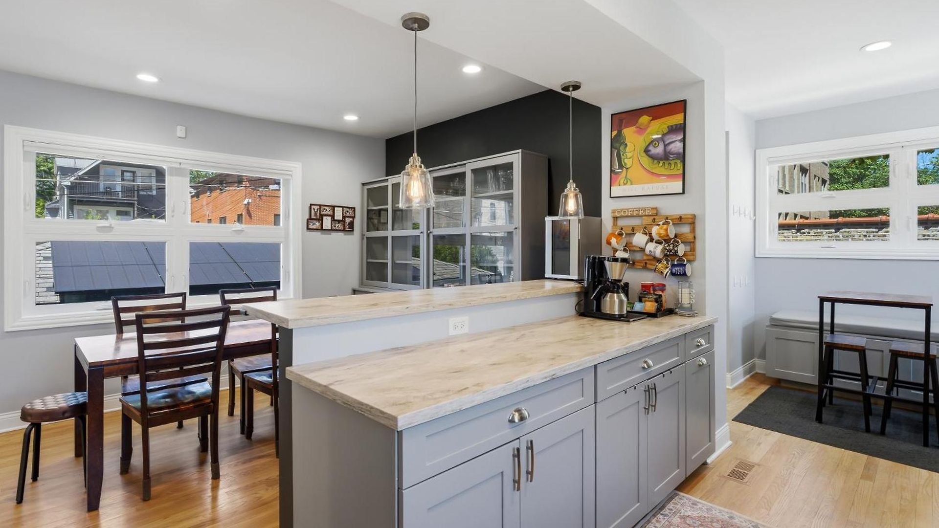 Charming Andersonville Coach House 3br 2,5ba Townhouse * Chicago