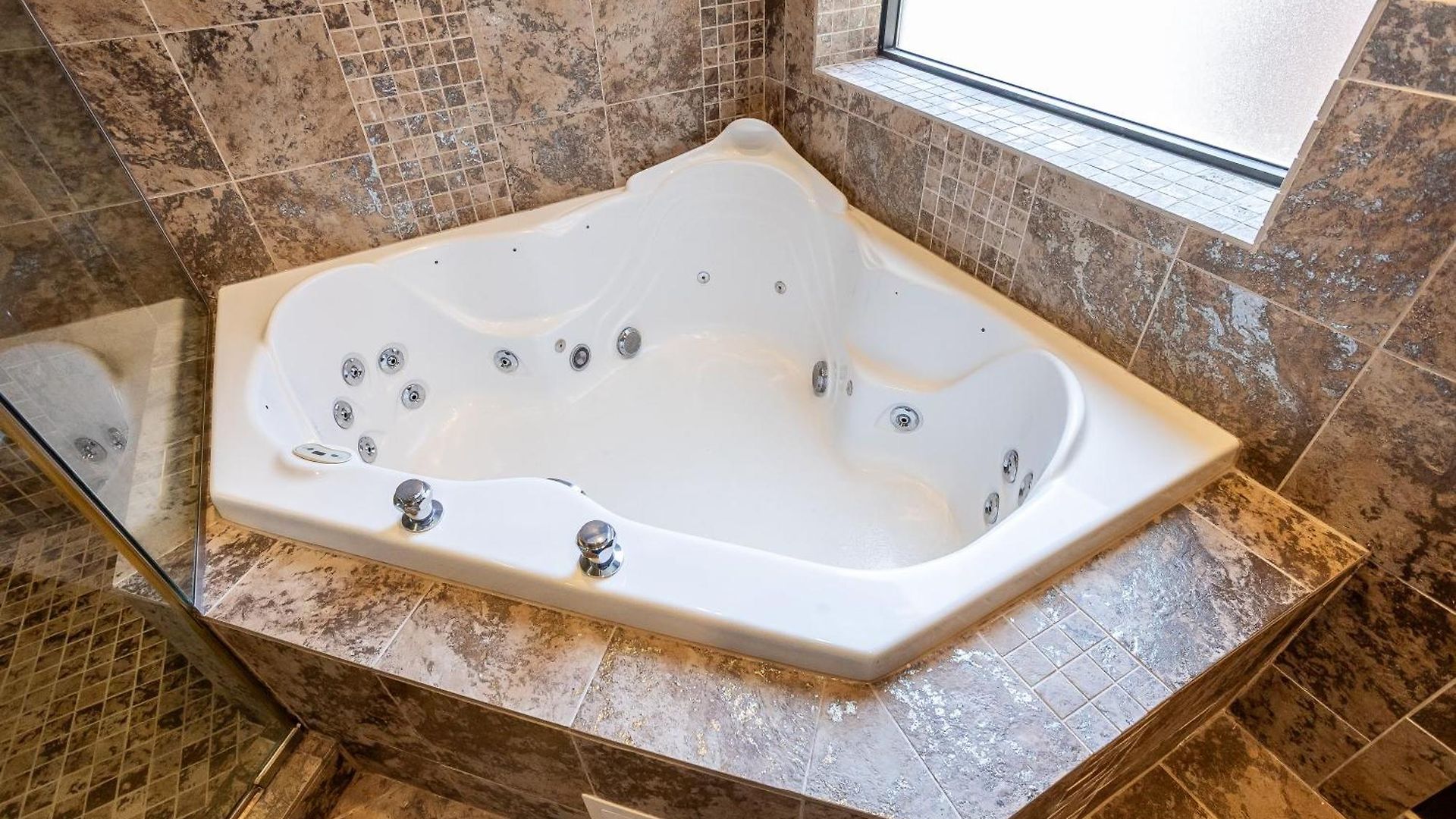5-bedroom House In Pilsen Near Medical District Holiday home Chicago