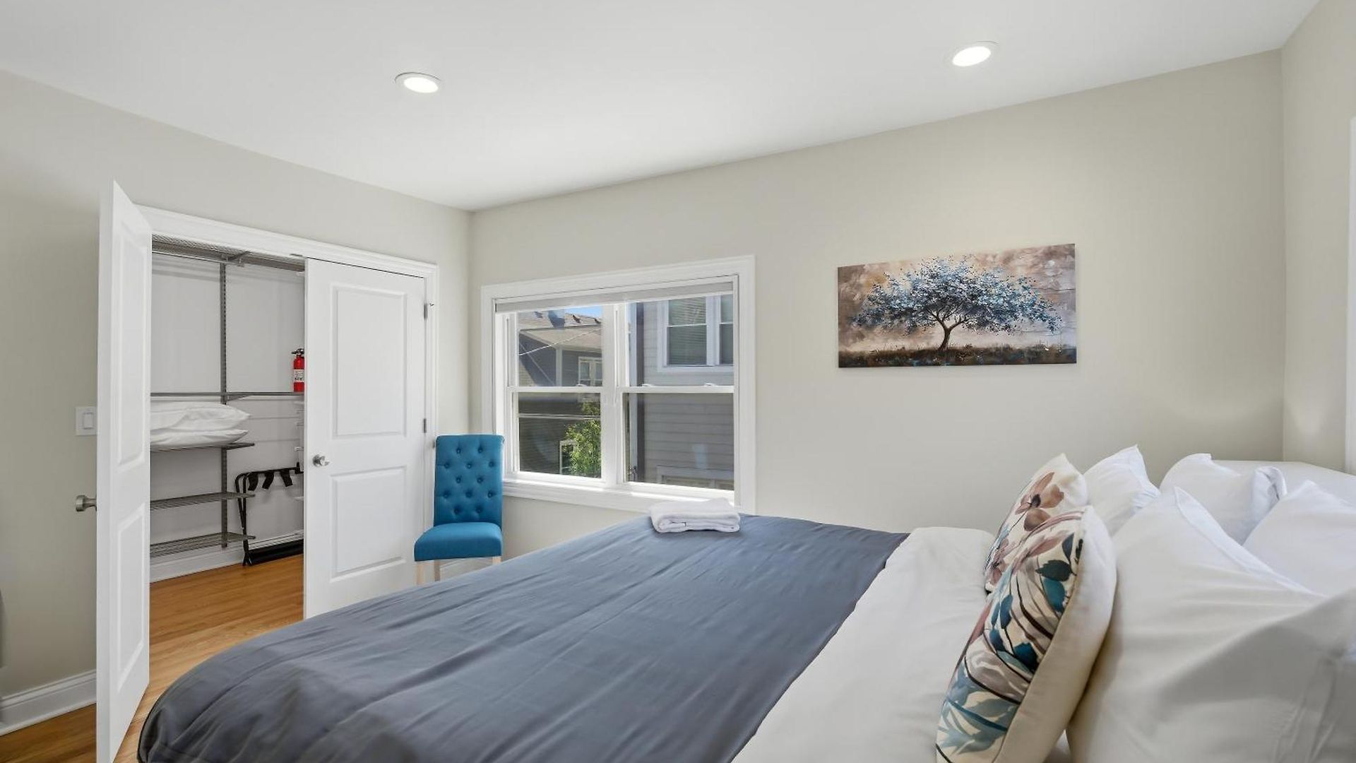 Charming Andersonville Coach House 3br 2,5ba Townhouse Holiday home *
