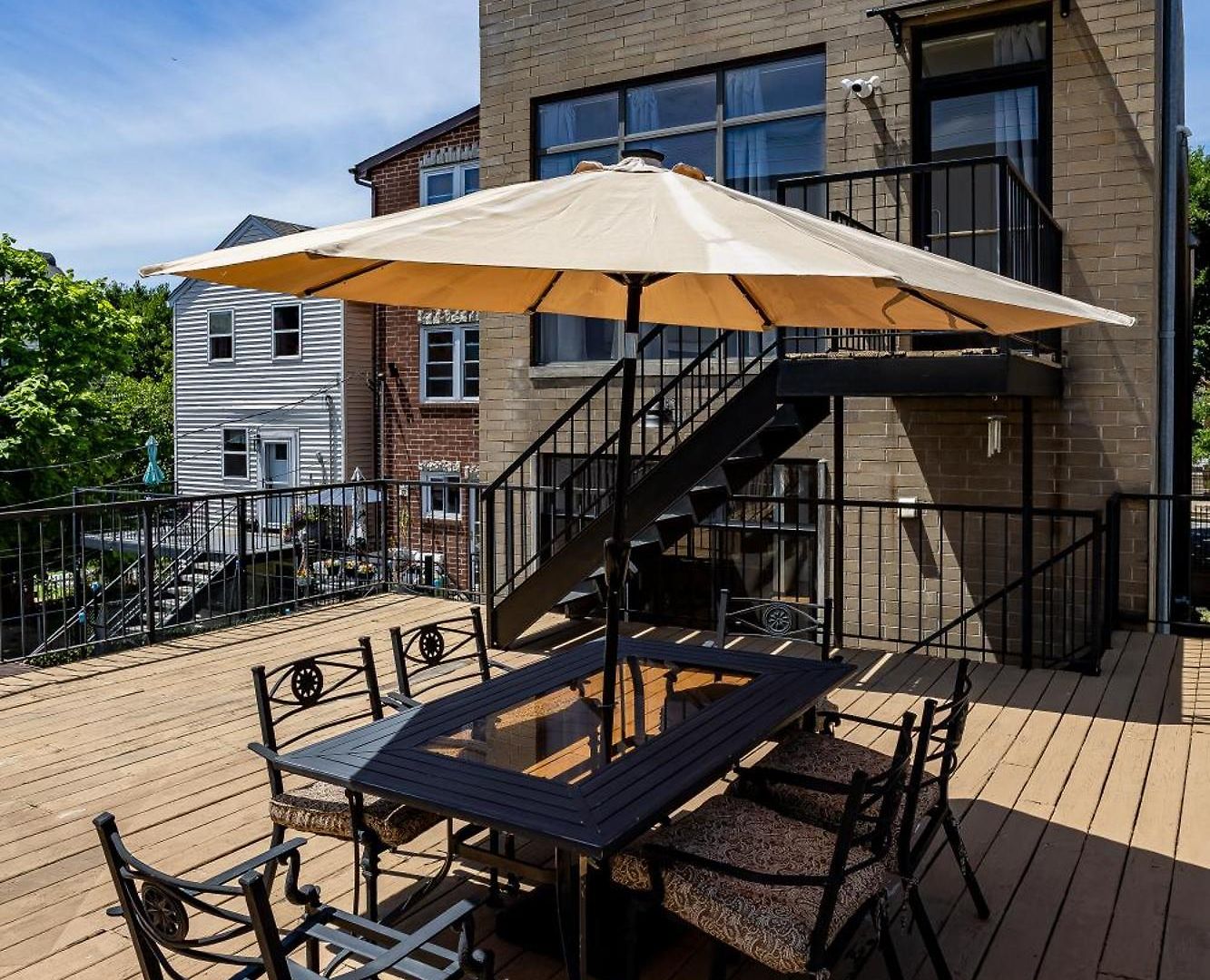 5-bedroom House In Pilsen Near Medical District Chicago