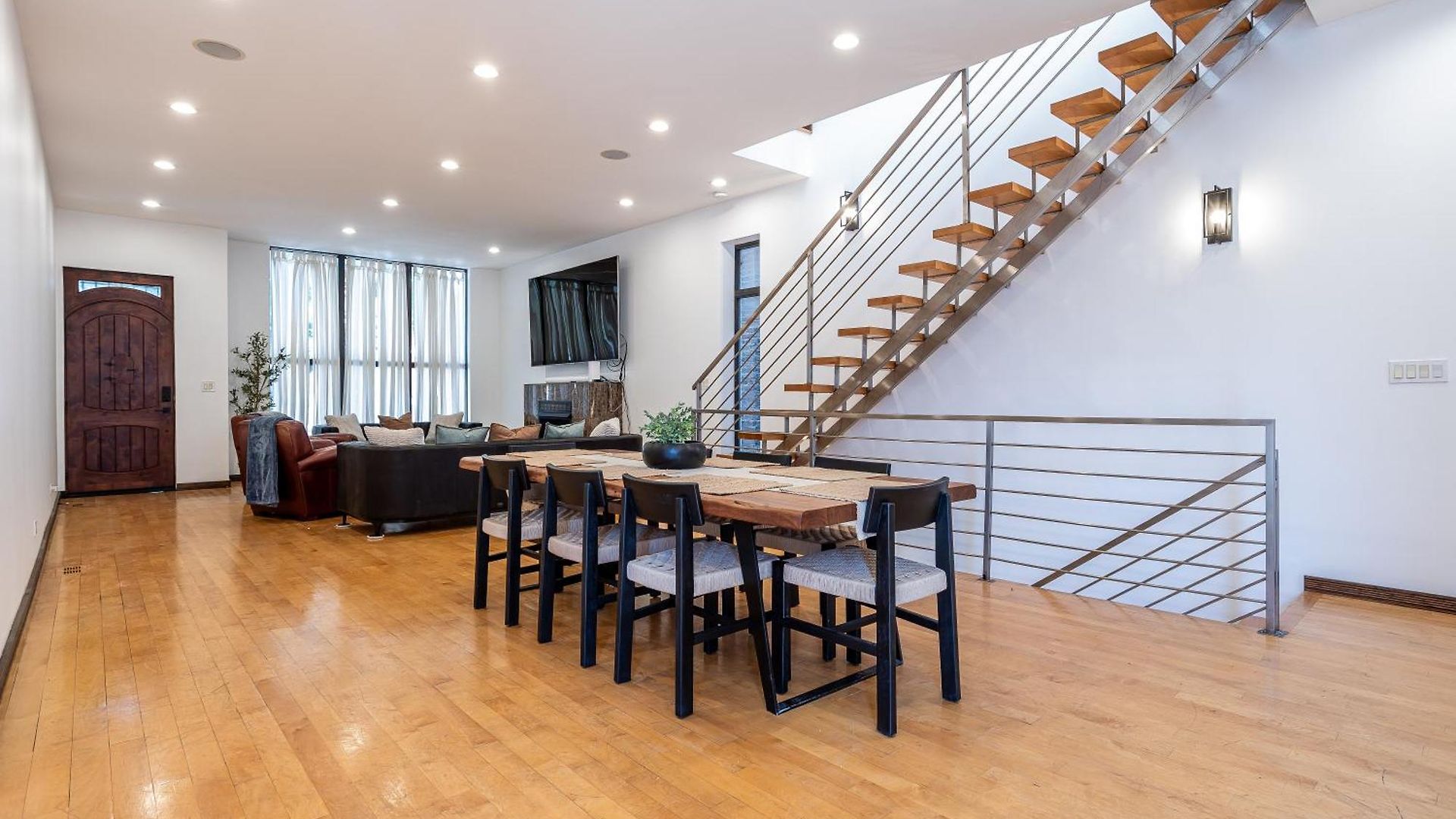 Holiday home 5-bedroom House In Pilsen Near Medical District Chicago