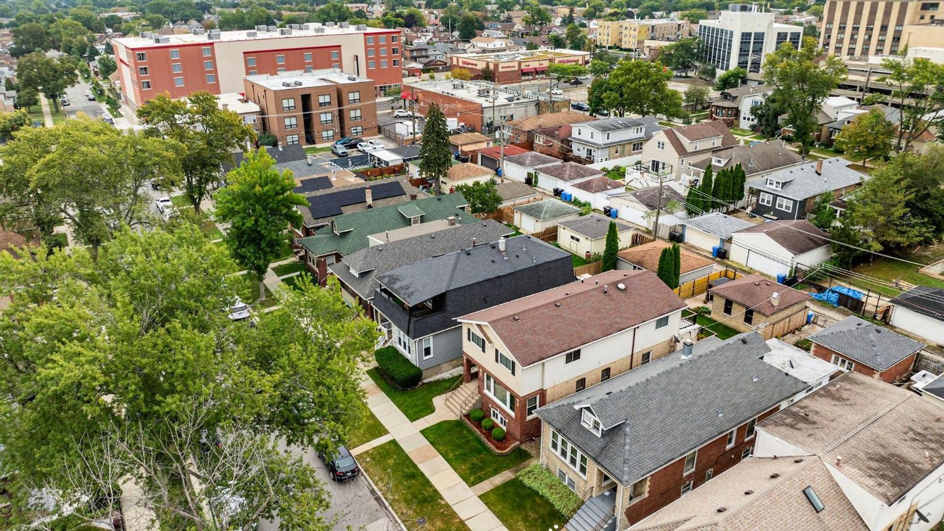 Portage Park, Jacuzzi, Movie Theater, Games & Arcade *