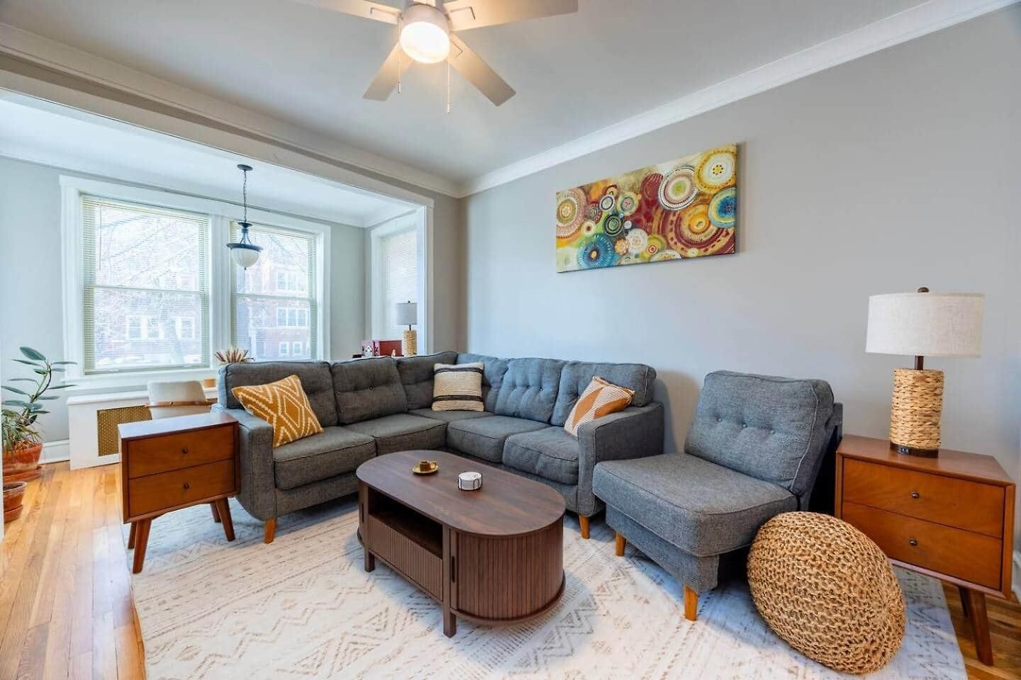 Modern 2br Avondale With Free Parking Near Cta *