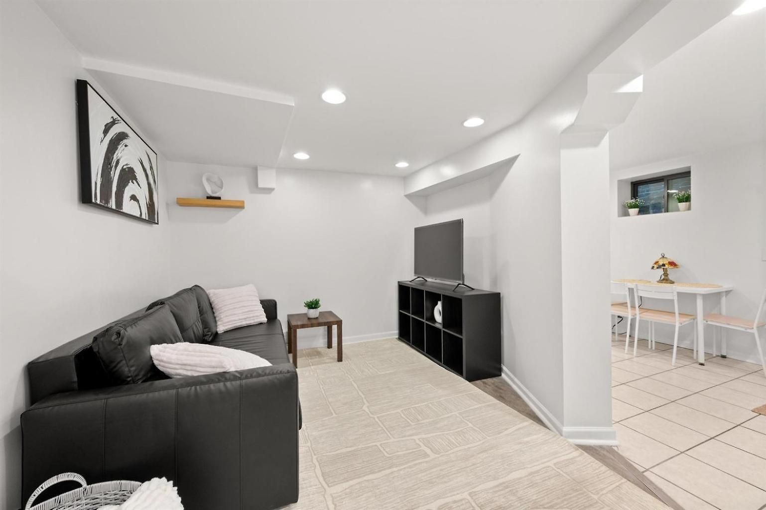 2br Garden In Lakeview Walk To Wrigley