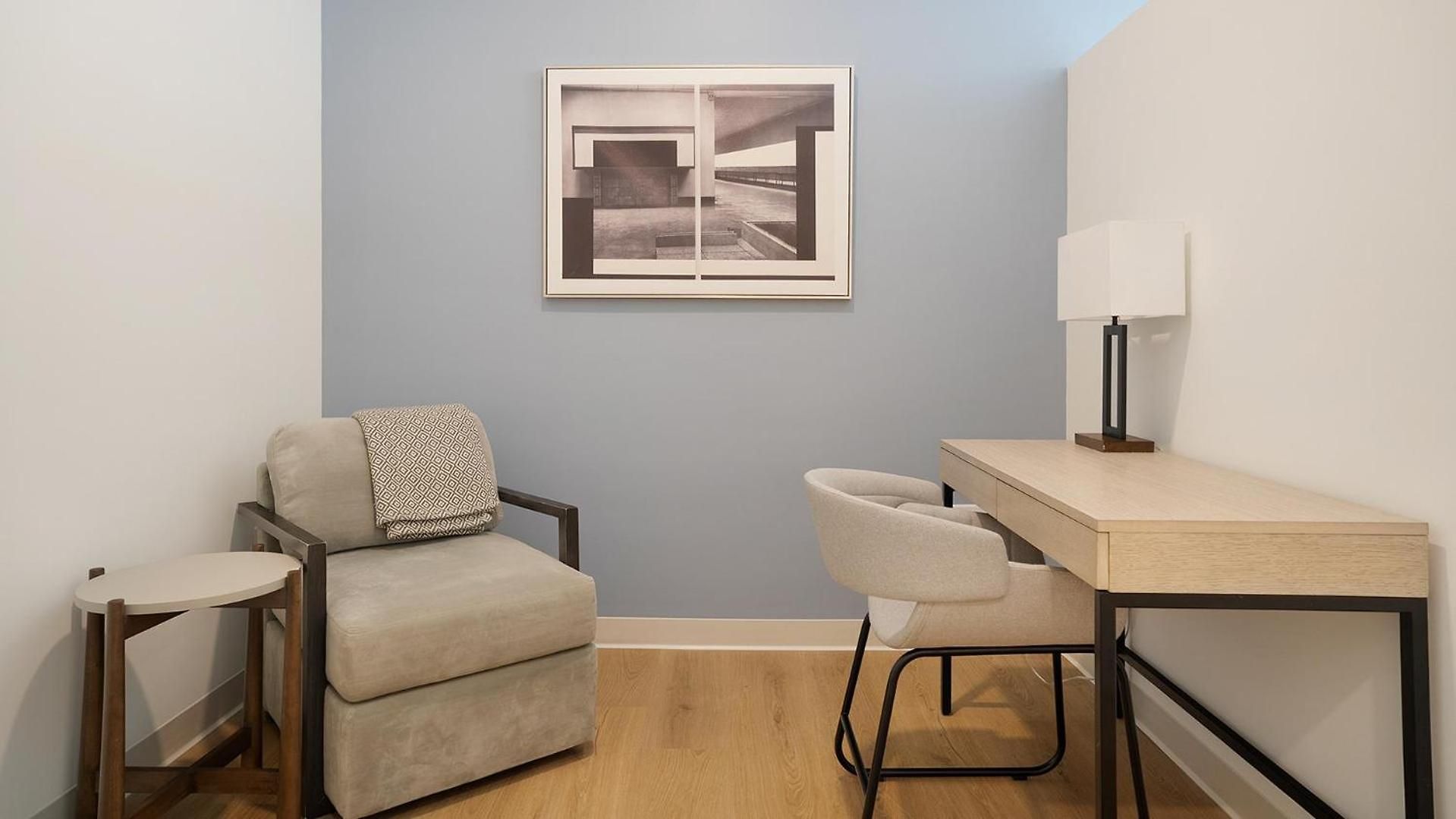 Apartment Landing Spectacular In Lincoln Park *