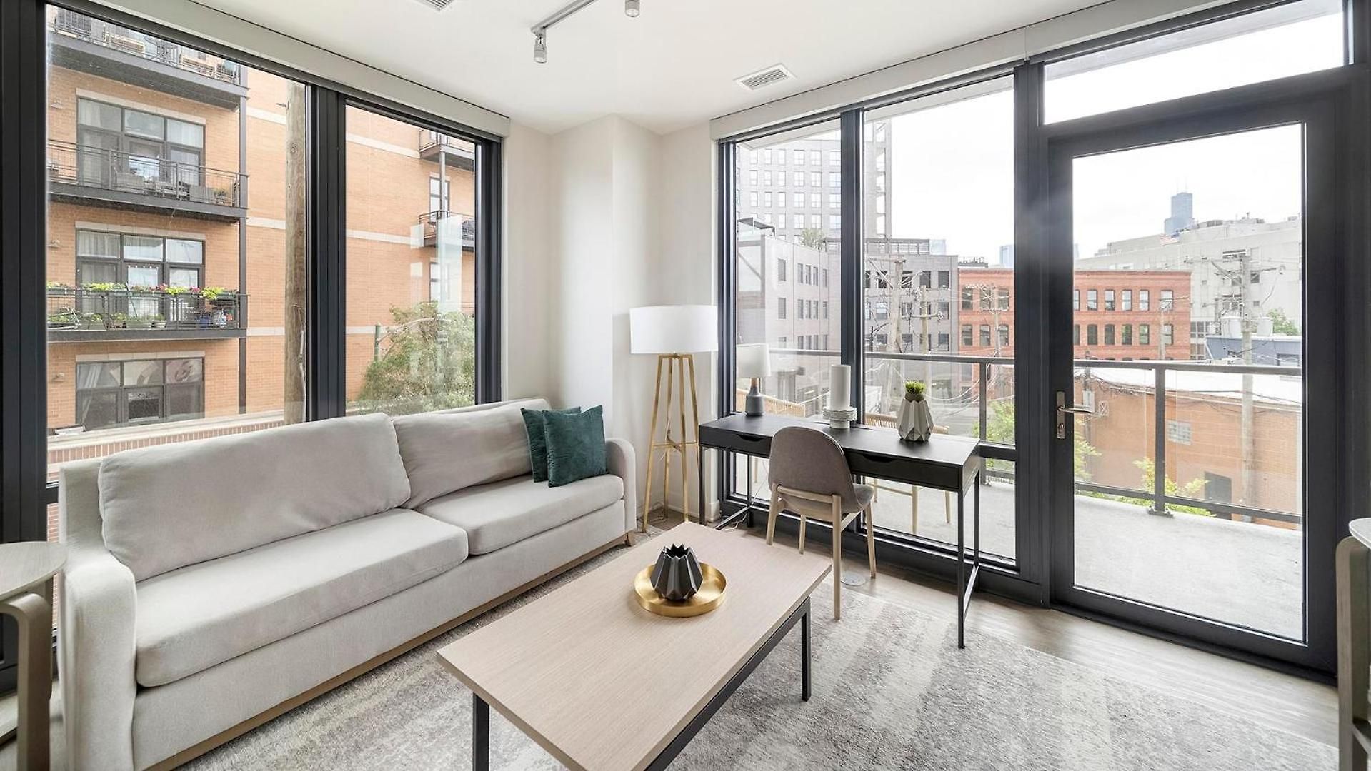 Landing Modern 2Bd Gym Pool * Chicago