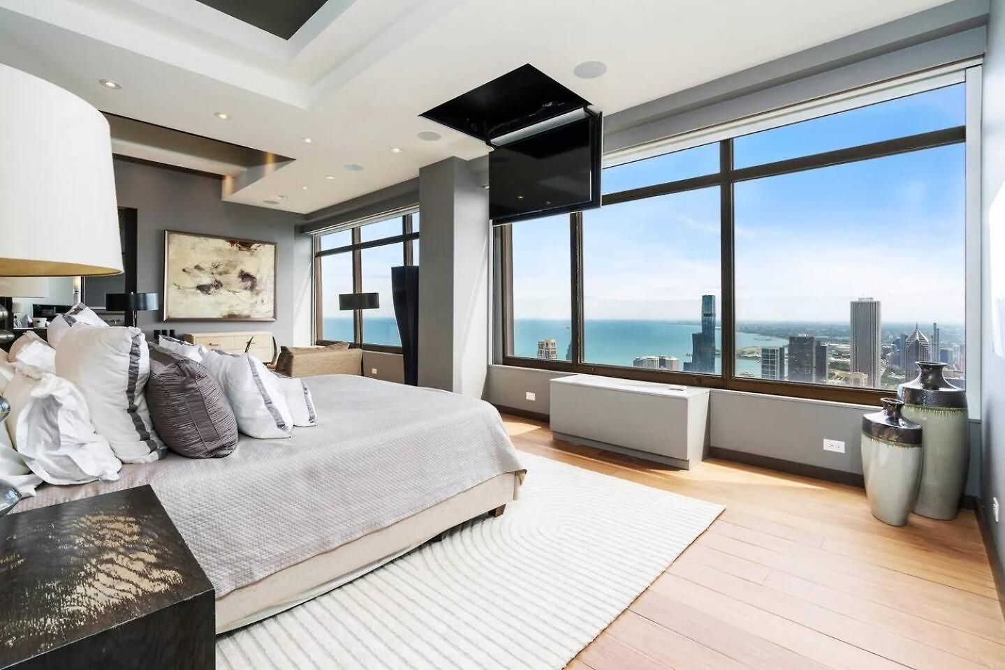 Expansive Views Of Michigan Apartment
