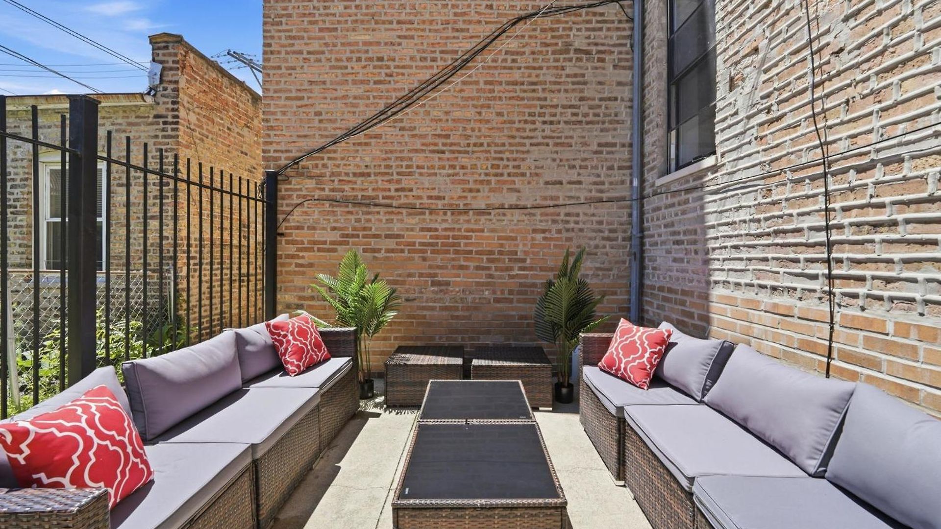 Spacious 3bd West Town Next To Kasama Apartment Chicago