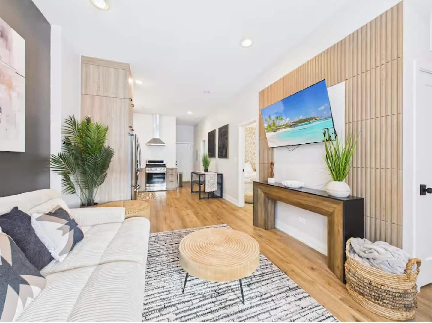 Apartment The Zen Duplex Two Private For Groups Chicago