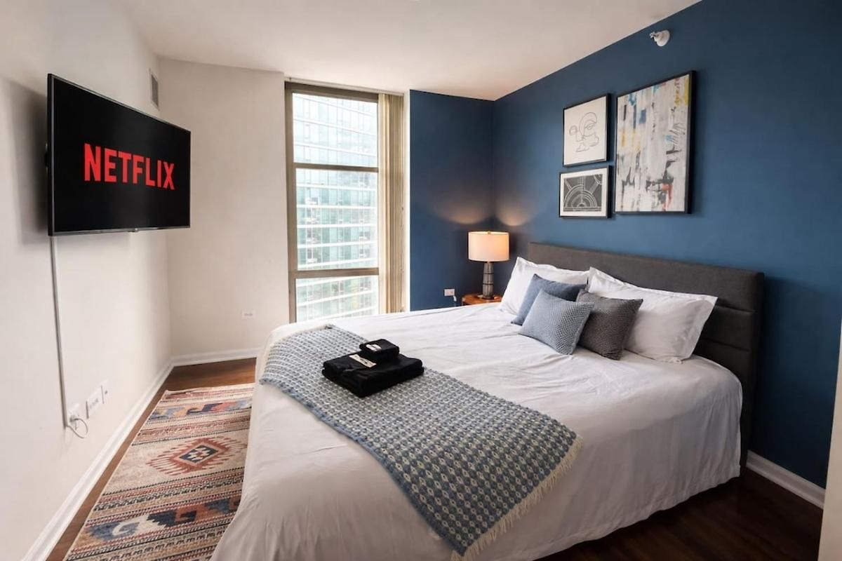 Apartment Modern 2br Skyline - 5 Min To Grant Park