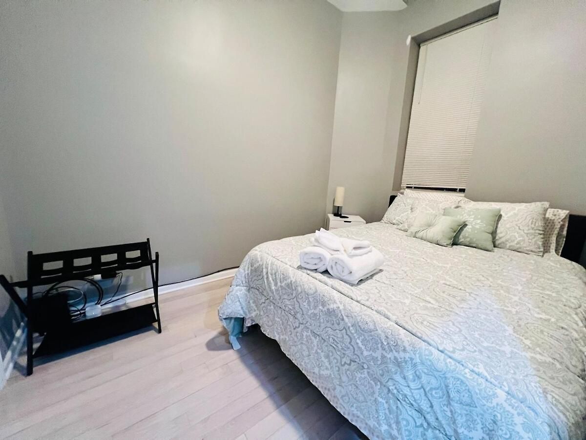 Modern 4br-3ba Near Public Transit And Wfh Chicago